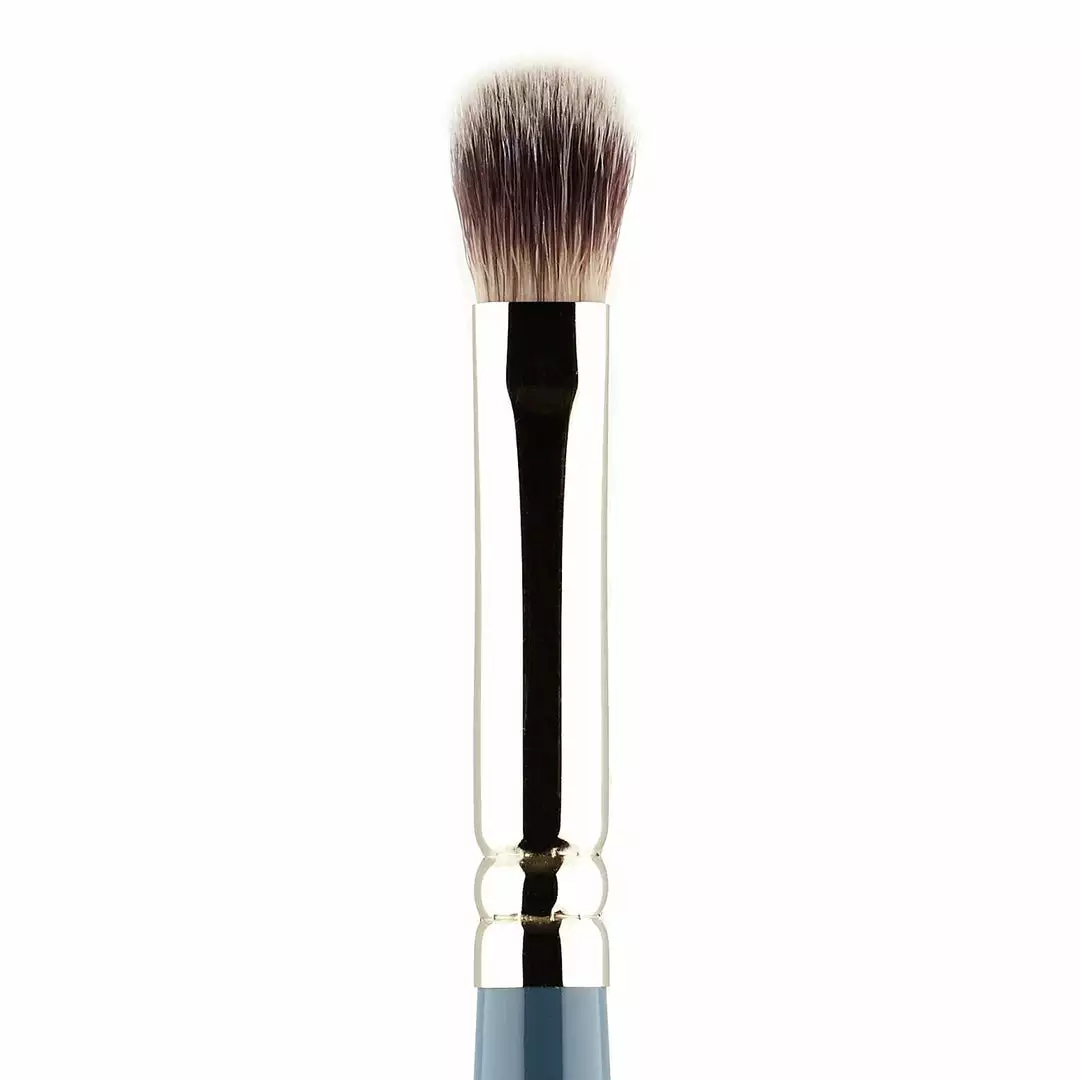 MYKITCO My Fluffy Concealer 0.3 2 MYKITCO My Fluffy Concealer 0.3