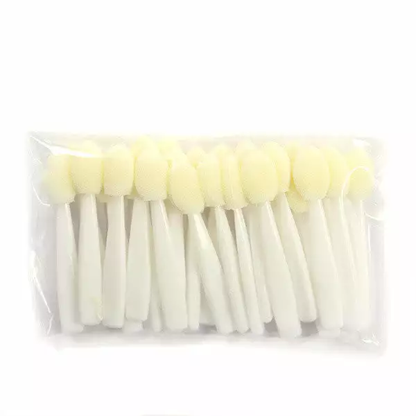 Ben Nye Foam Tip Applicator (25 Pack FB-111) 1 Ben Nye Foam Tip Applicator (25 Pack FB-111)