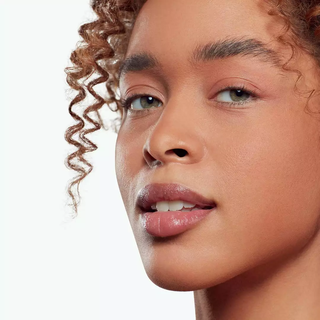 Illamasqua Colour Correcting Bronzer 4 Illamasqua Colour Correcting Bronzer