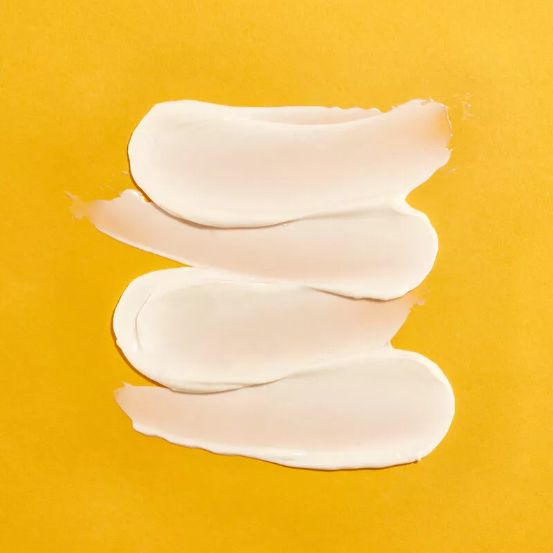 Peter Thomas Roth Water Drench SPF 45 Hyaluronic Cloud Moisturizer 2 Peter Thomas Roth Water Drench SPF 45 Hyaluronic Cloud Moisturizer