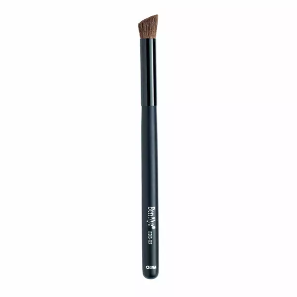 Ben Nye Fine Detail Makeup Brush 14 Ben Nye Fine Detail Makeup Brush