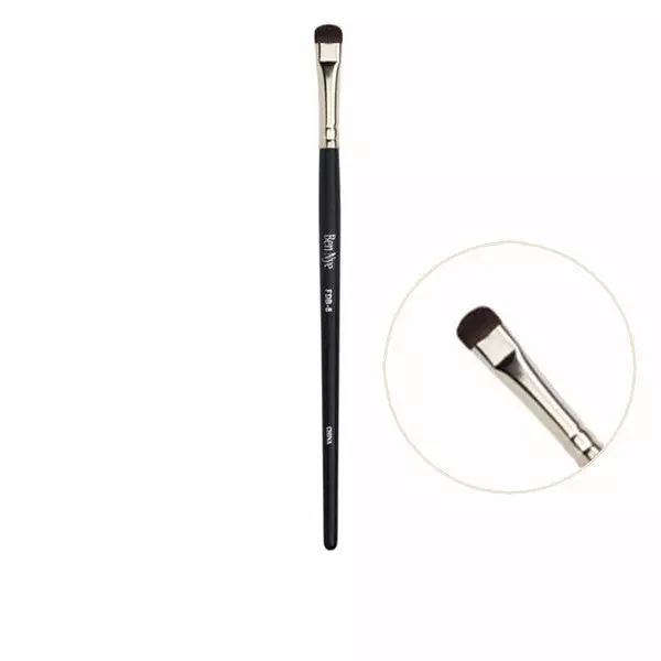 Ben Nye Fine Detail Makeup Brush 10 Ben Nye Fine Detail Makeup Brush