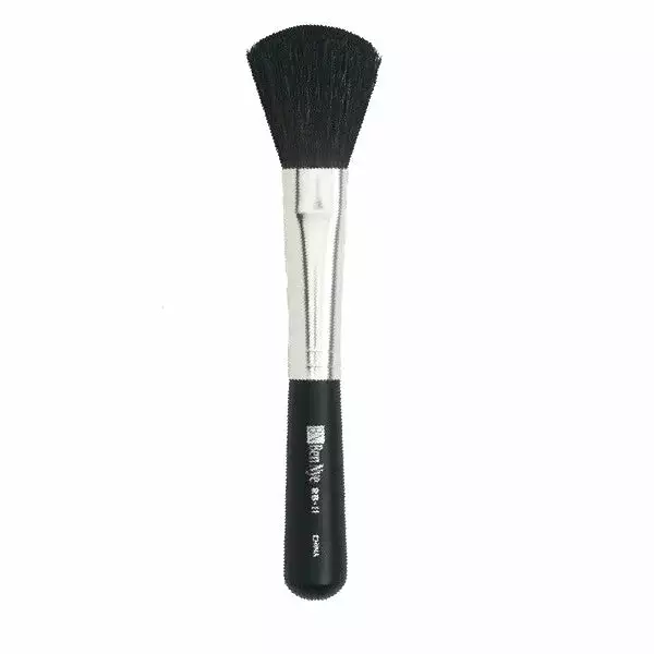 Ben Nye Personal Rouge Brush RB-11 1 Ben Nye Personal Rouge Brush RB-11