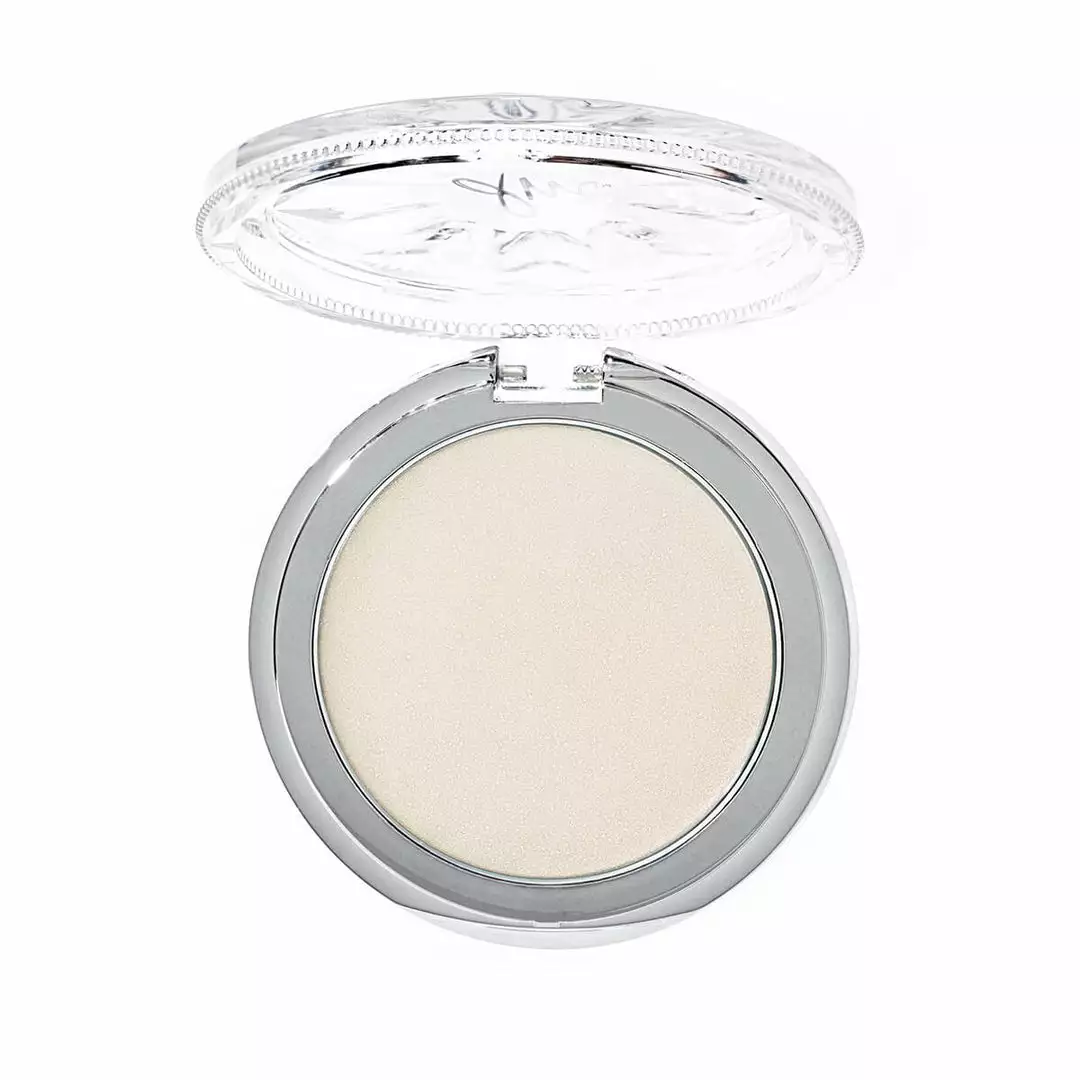 Danessa Myricks Beauty Dew Wet Highlighter 3 Danessa Myricks Beauty Dew Wet Highlighter