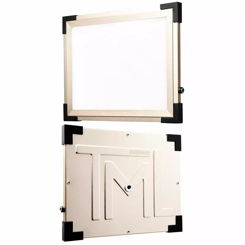 The Makeup Light Key Light 2.0 Pro Package Kits & Tools 4 The Makeup Light Key Light 2.0 Pro Package Kits & Tools