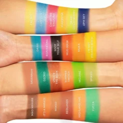 KimChi Chic Beauty Mad Maxine, Soot Yourself Eyeshadow Palette 8 KimChi Chic Beauty Mad Maxine, Soot Yourself Eyeshadow Palette