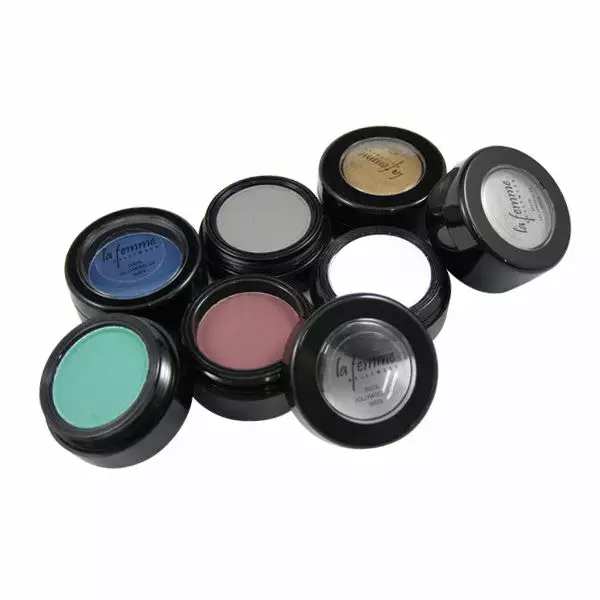 La Femme Cake Eye Liner 3 La Femme Cake Eye Liner