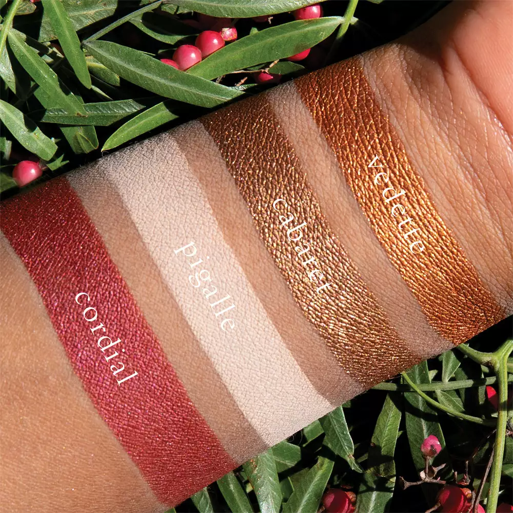 Viseart Petits Fours Garnet Eyeshadow Palette 2 Viseart Petits Fours Garnet Eyeshadow Palette