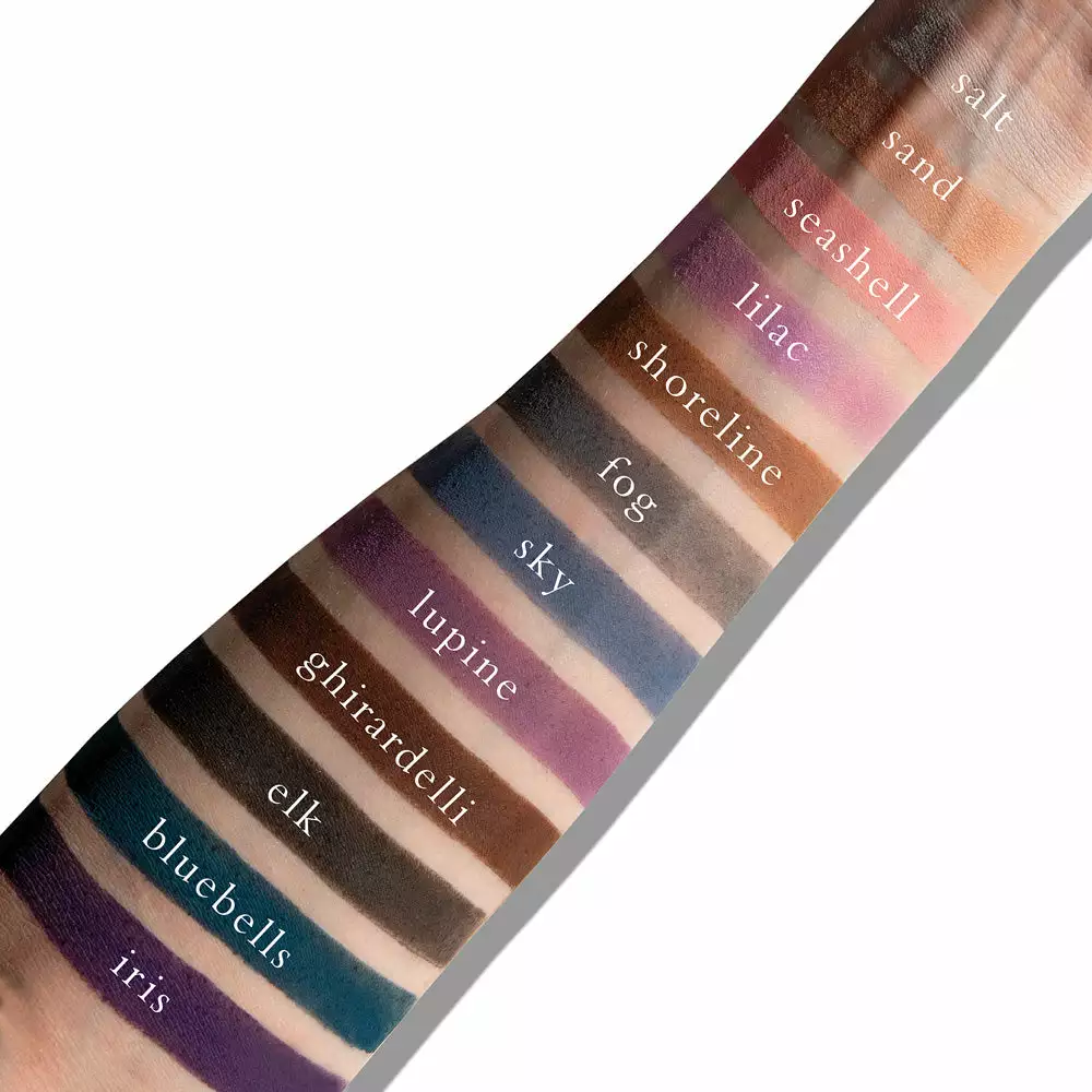 Viseart Petites Mattes Cool Eyeshadow Palette 3 Viseart Petites Mattes Cool Eyeshadow Palette