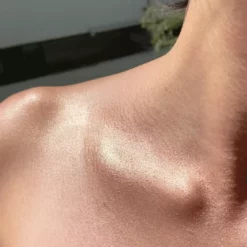 KimChi Chic Beauty Glam Tears All Over Liquid Highlighter 16 KimChi Chic Beauty Glam Tears All Over Liquid Highlighter