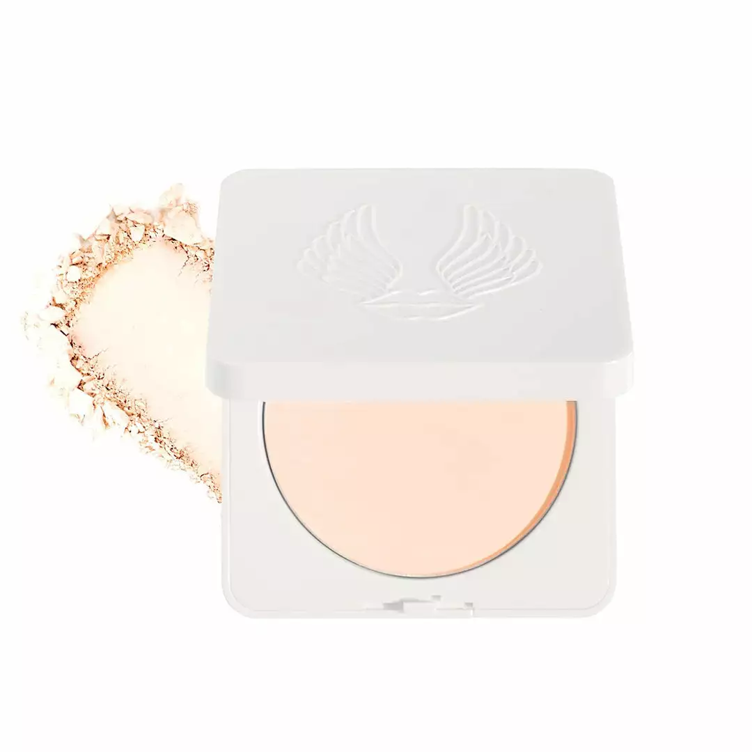 True + Luscious Sheer Halo Velvet Matte Oil Control Pressed Powder New 10 True + Luscious Sheer Halo Velvet Matte Oil Control Pressed Powder New