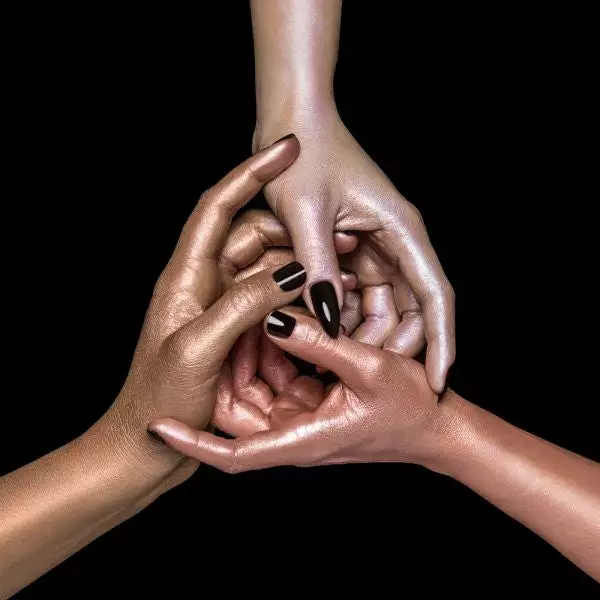 Face Rituel De Fille Rare Light Luminizer 11 Face Rituel De Fille Rare Light Luminizer